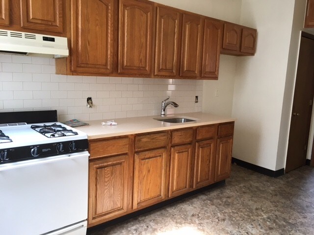 Foto principal - 8418 13th Ave