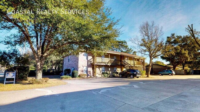 Foto del edificio - 895 Silverwood