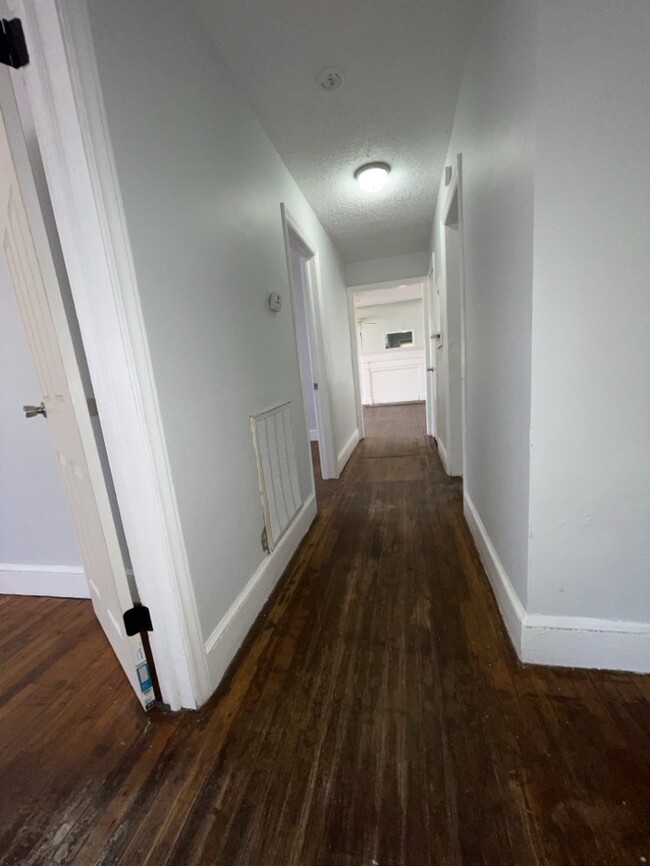 Building Photo - 100 Arlo Ct