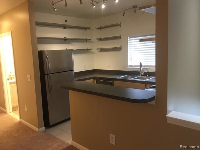 Building Photo - 20336 Rodeo Ct