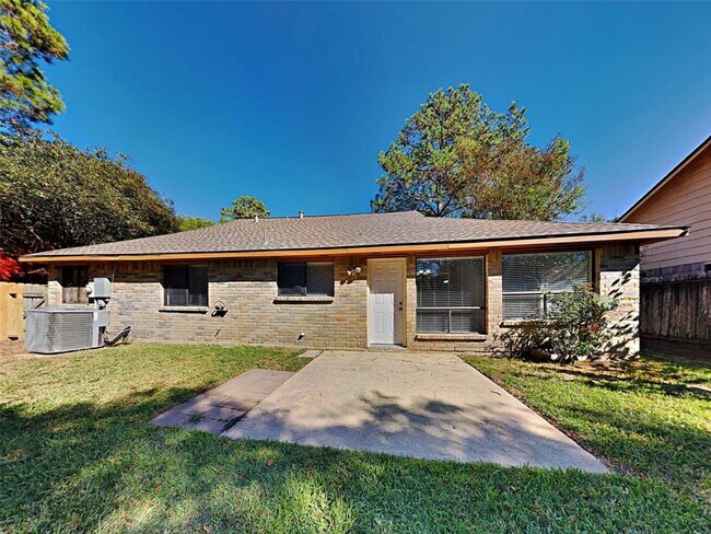 Building Photo - 30415 Thorsby Dr