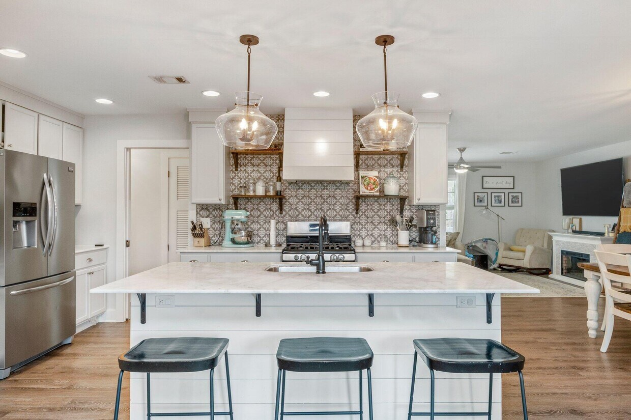 Foto principal - 235 Sotir St NW