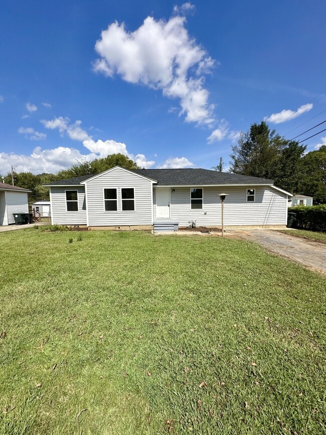 Building Photo - 1708 58th Ave N