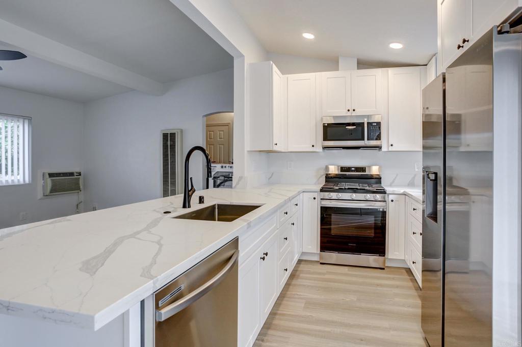 Foto principal - 521 W 11th Ave