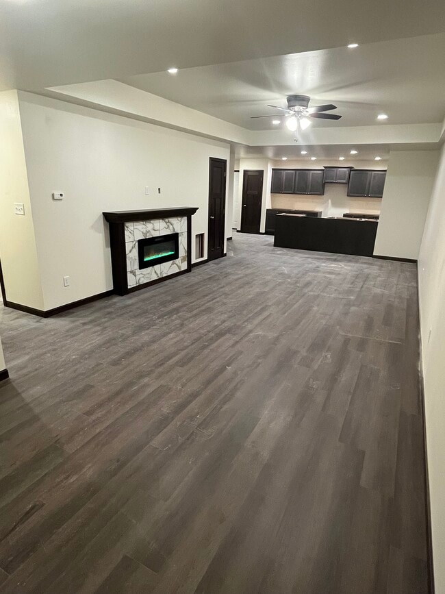 Building Photo - 1800 Sheldon Ave