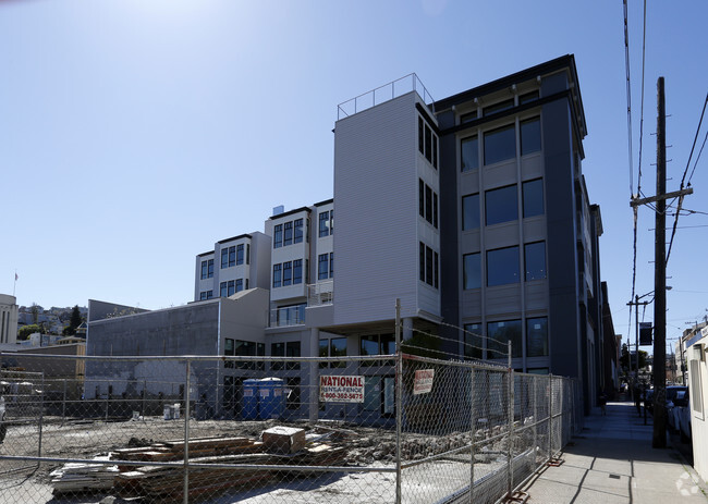 Building Photo - Onyx