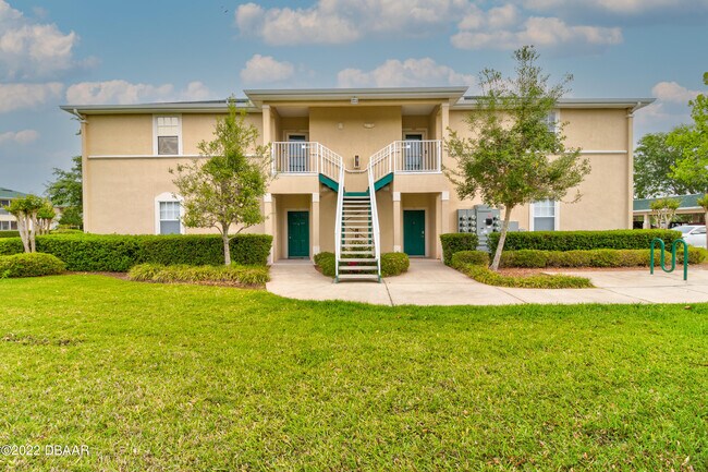 Building Photo - 830 Airport Rd