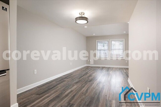 Building Photo - 1617 Mt Airy Ct