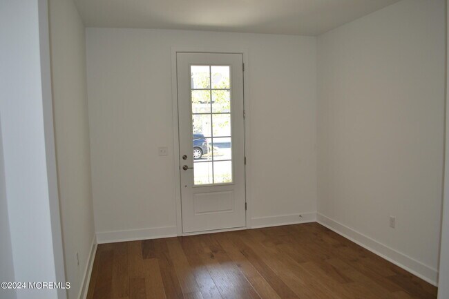 Building Photo - 166 Woolley Ct