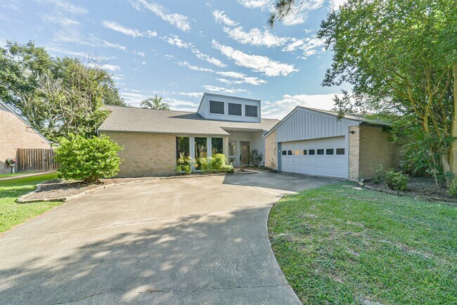 Foto del edificio - 11826 Cedar Pass Dr