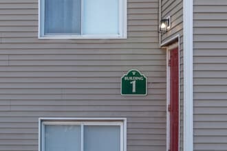 Building Photo - 36 Woodbury Ave Building Photo - 36 Woodbury Ave