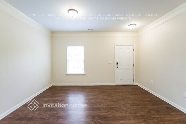 Foto del edificio - 1028 Rock Hill Pkwy