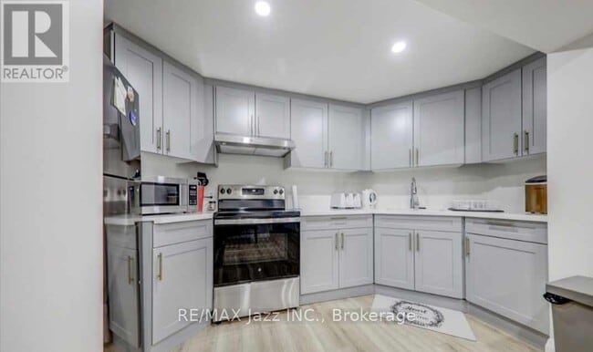 Building Photo - 107 Apple Blossom Blvd