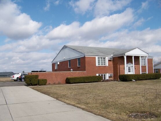 Foto principal - 1450 Edgewood Dr