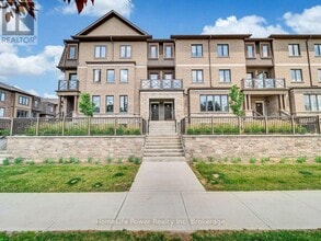 Building Photo - 445 Ontario St S