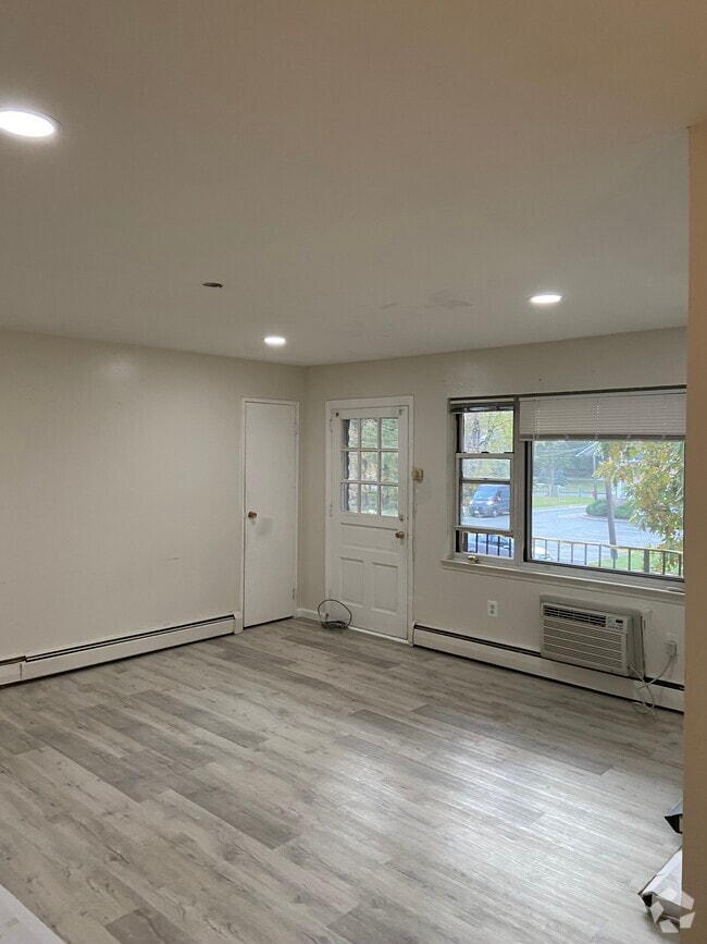 Metropark Hill Estates Condos for Rent Iselin, NJ 1 Rentals