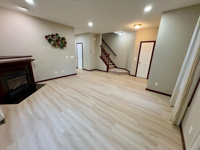 Living room - 10006 Pincherry Ln