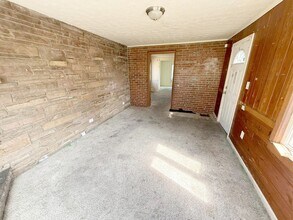 Building Photo - 17104 Eldamere Ave