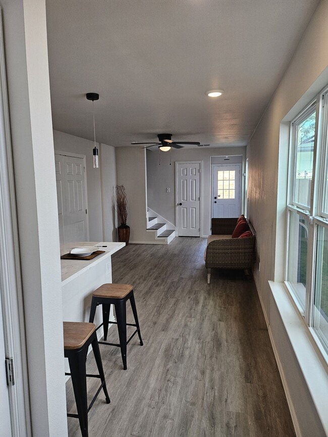 Foto del edificio - 2207 Anderson St