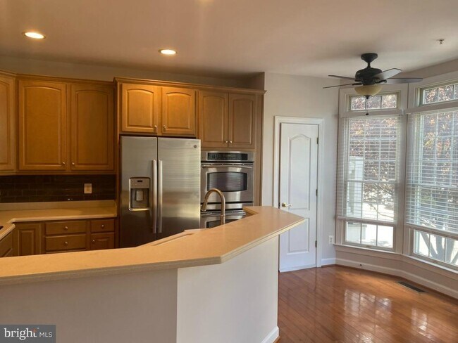 Building Photo - 7715 Spoleto Ln