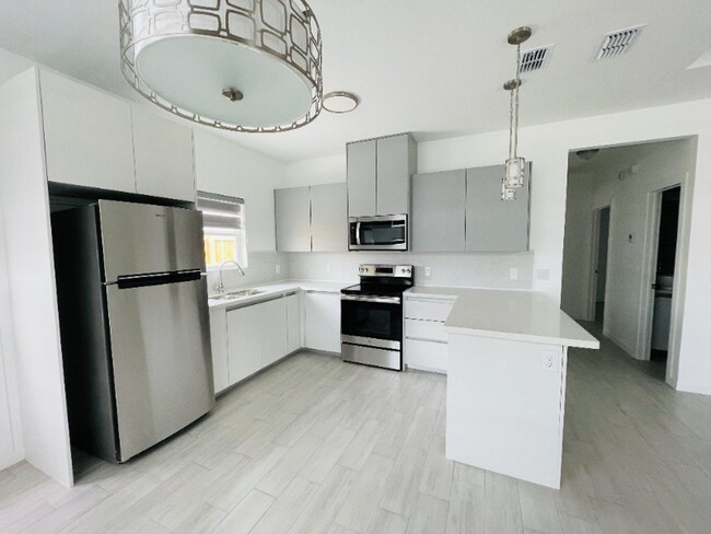 Foto del edificio - 1623 W Smt Dr