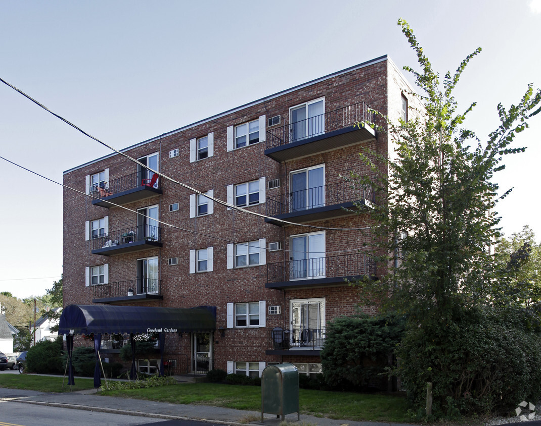 Foto del edificio - 310 Copeland St