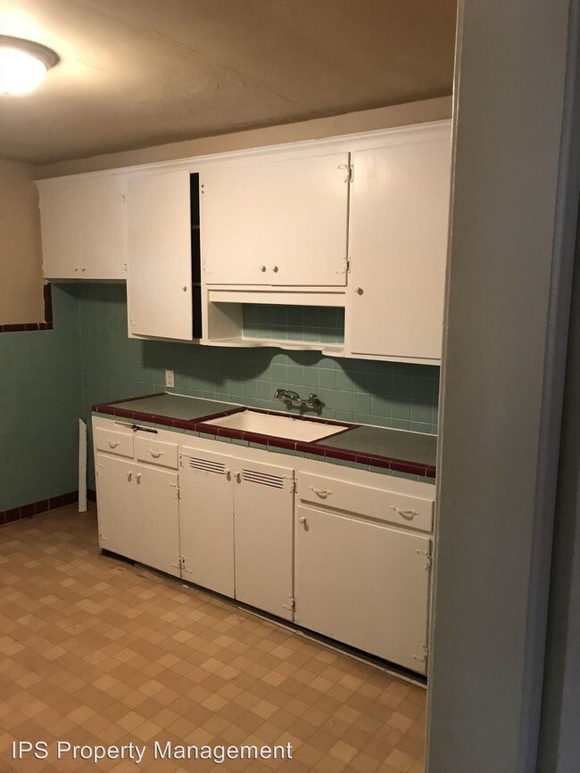 Foto del edificio - 2 br, 1 bath Apartment - 18838 Kelly