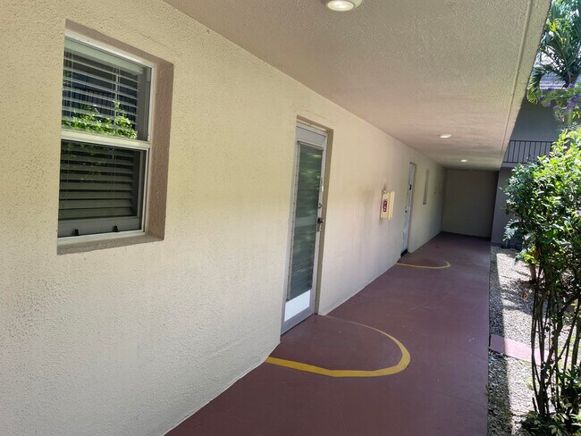 Foto del edificio - 506 Davis Rd