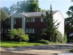 Building Photo - 252 Spring St