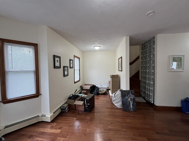 Building Photo - 39 Quincy St