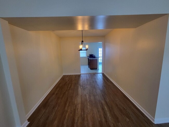 Building Photo - DEERWOOD TRACE
