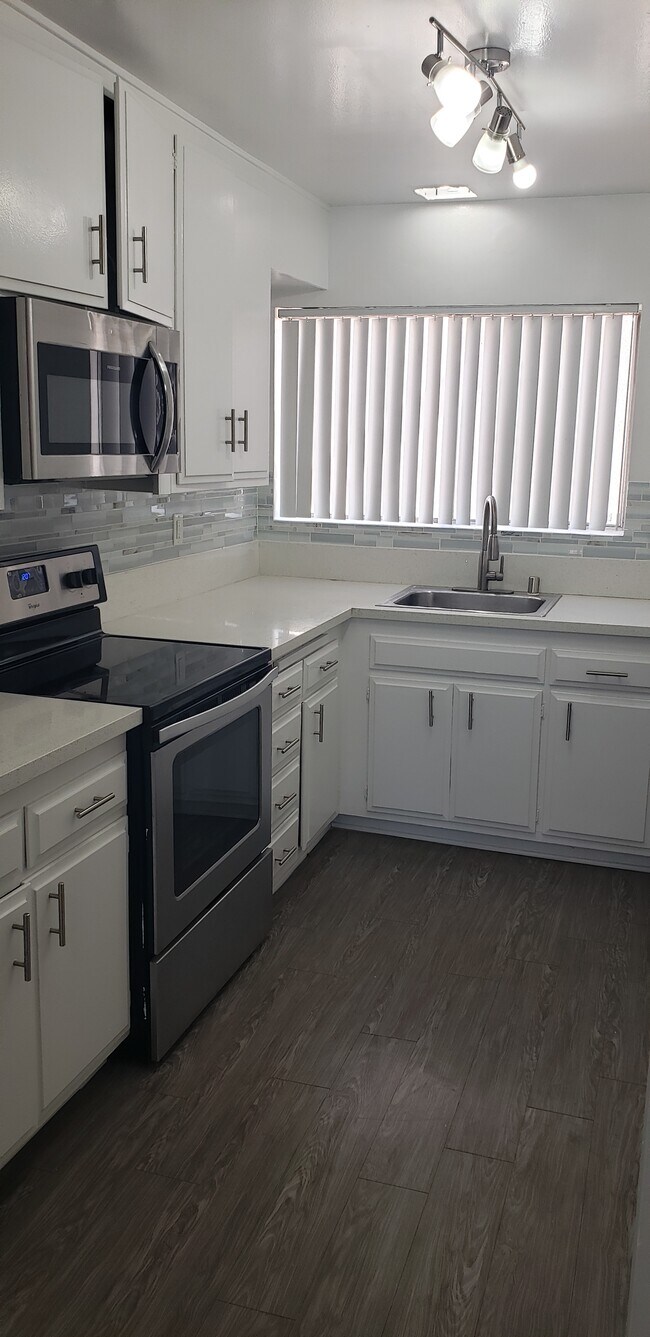 Foto del edificio - 320 S Prospect Ave