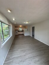 Building Photo - 106 133rd St