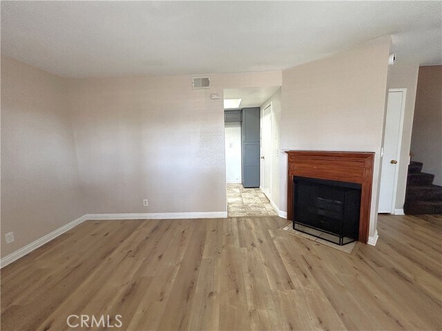 Foto del edificio - 8167 Vineyard Ave