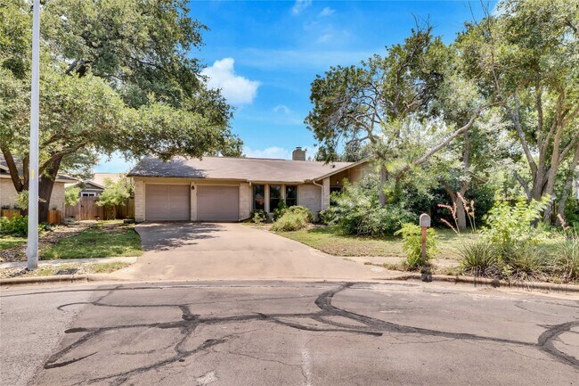 Foto del edificio - 11400 Charolais Cove