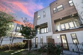 Foto principal - Mid-Town rental available