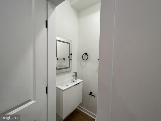 Foto del edificio - 2117 N 8th St