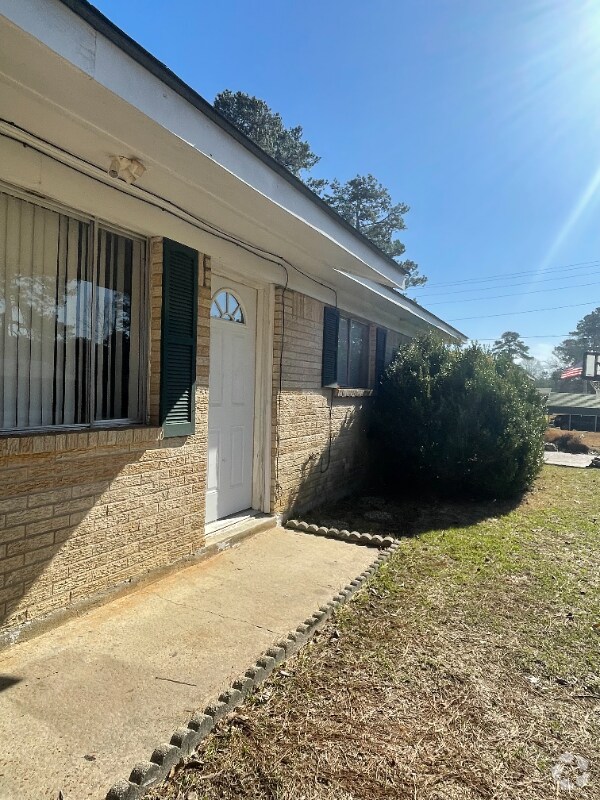 Mona Lisa Estates Apartments under 1,000 New Llano, LA 4 Rentals