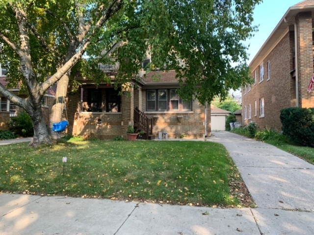 Building Photo - 61st Street Duplex (South)