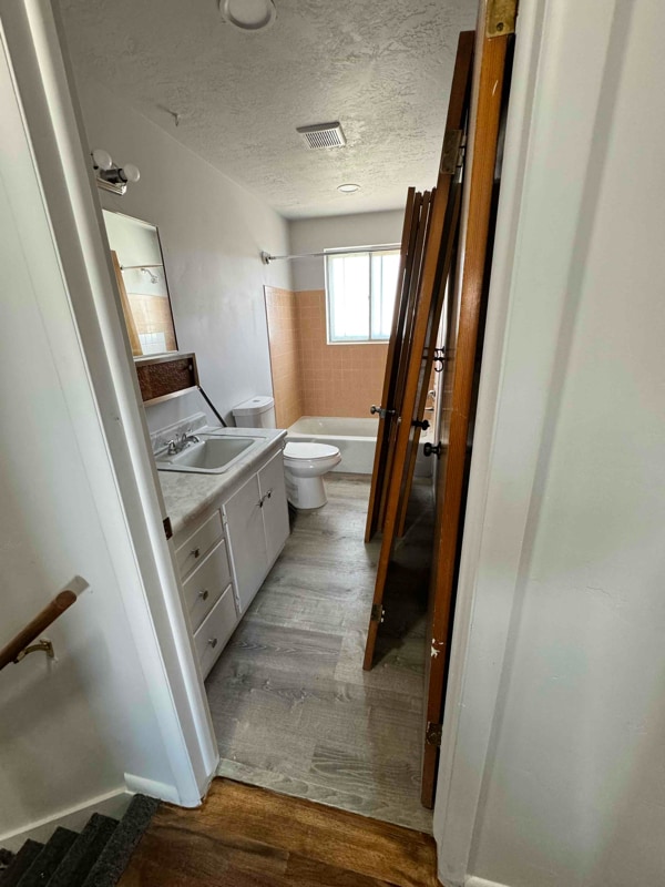 Building Photo - 397 Isgreen Cir