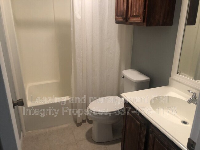 Foto del edificio - 1604 Southwood Dr