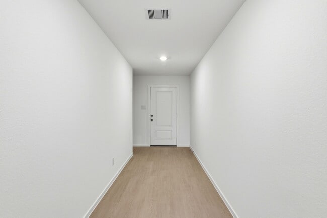 Building Photo - 15227 Abella Dr