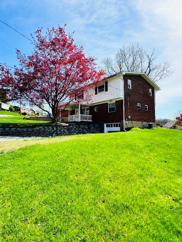 Primary Photo - 406 Eden Dr