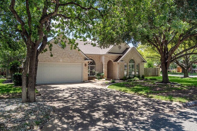 Foto del edificio - 29000 Bay Hill Ct