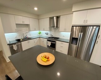 Building Photo - 1228 Nolita