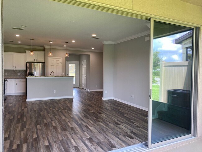 Foto del edificio - 7003 Berrybrook Dr