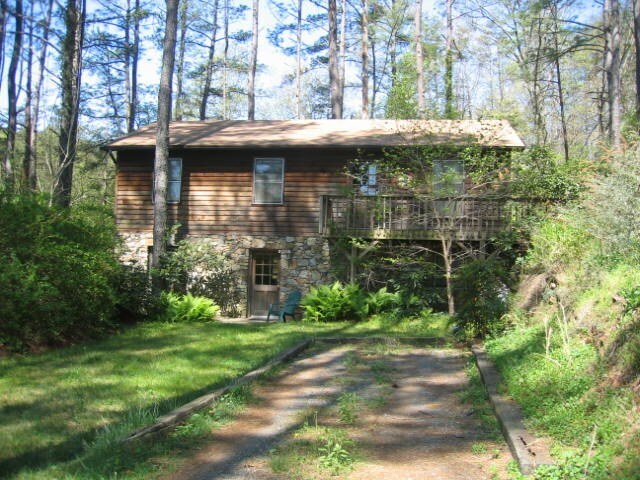 Building Photo - 922 Truslows Ln