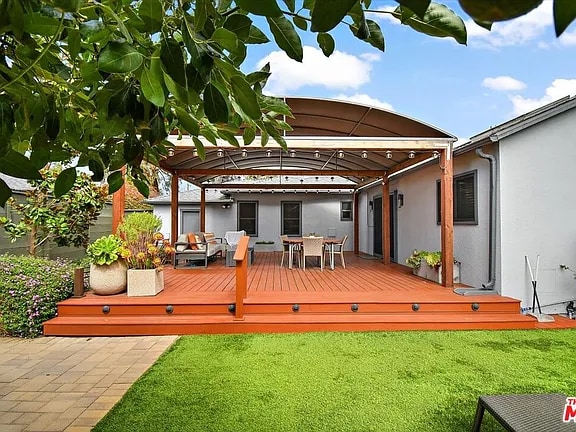 Foto del edificio - 1525 Glenavon Ave