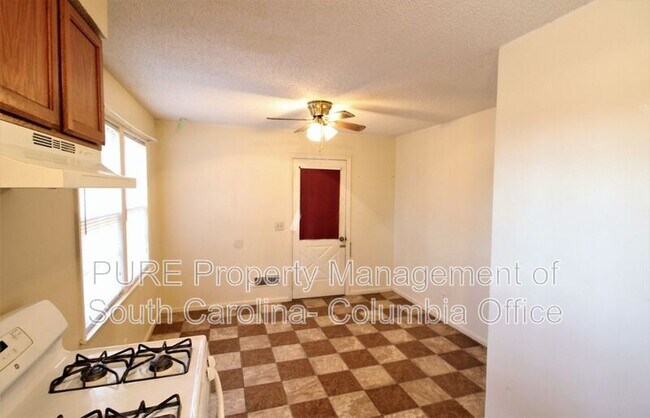 Foto del edificio - 1217 Faraway Dr