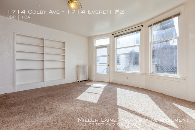 Building Photo - 1 Bedroom, 1 bath in Downtown Everett!